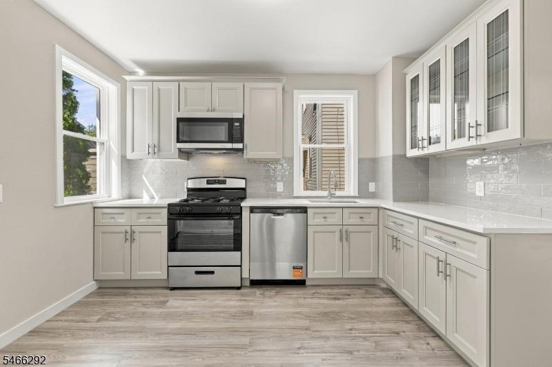 Laurel Ave, Union, NJ 07083