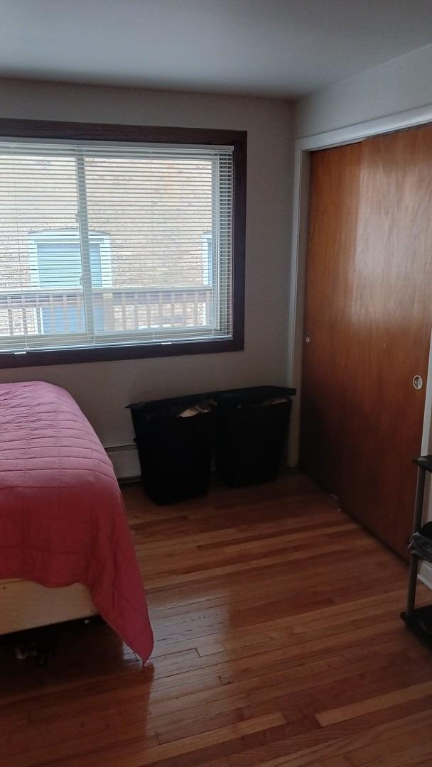 N Ridge Blvd, Chicago, IL 60645
