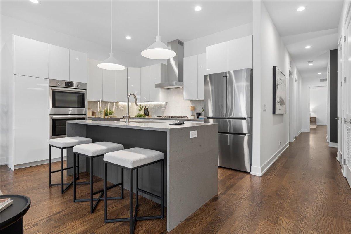 N Halsted St, Chicago, IL 60657