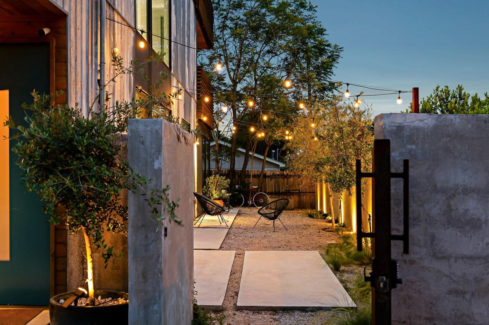 Santa Rosa St, Austin, TX 78702