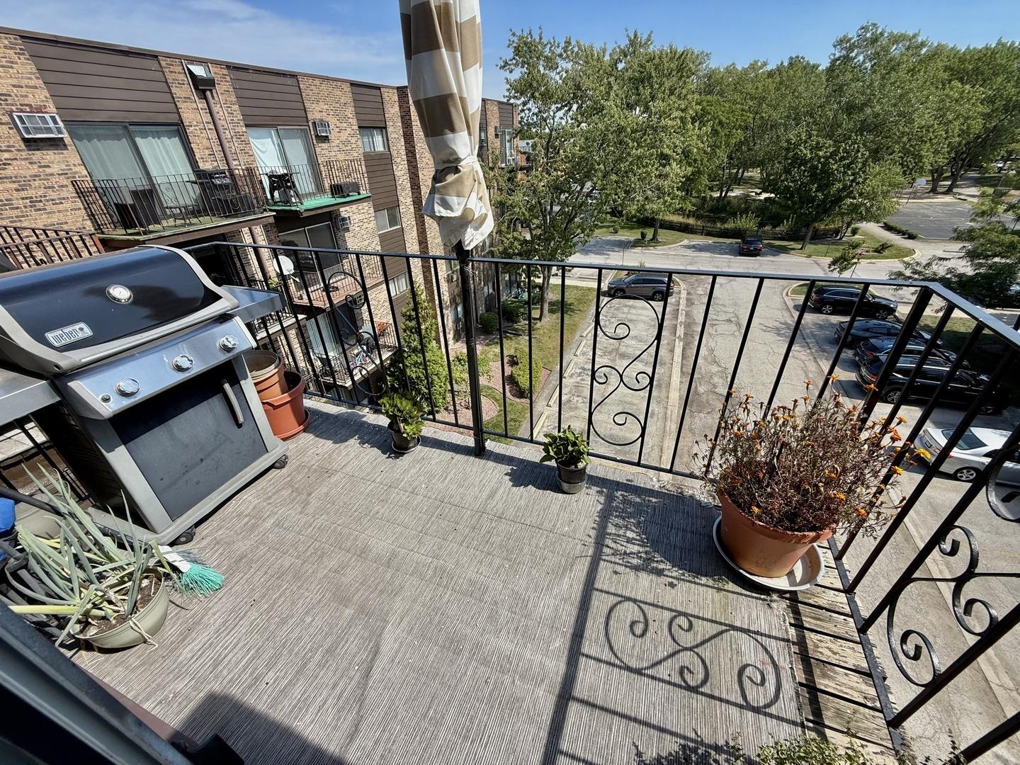 N Western Ave, Des Plaines, IL 60016