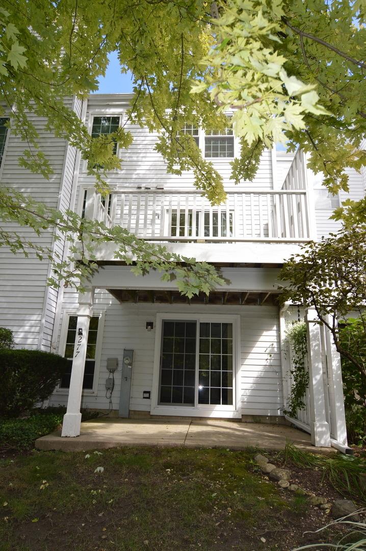 Oak Bluff Ct, Wauconda, IL 60084
