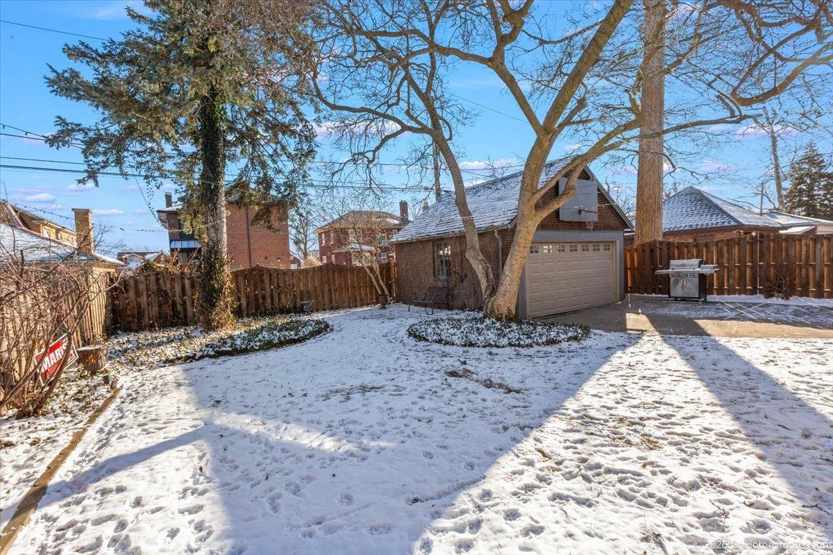 S Hamilton Ave, Chicago, IL 60643