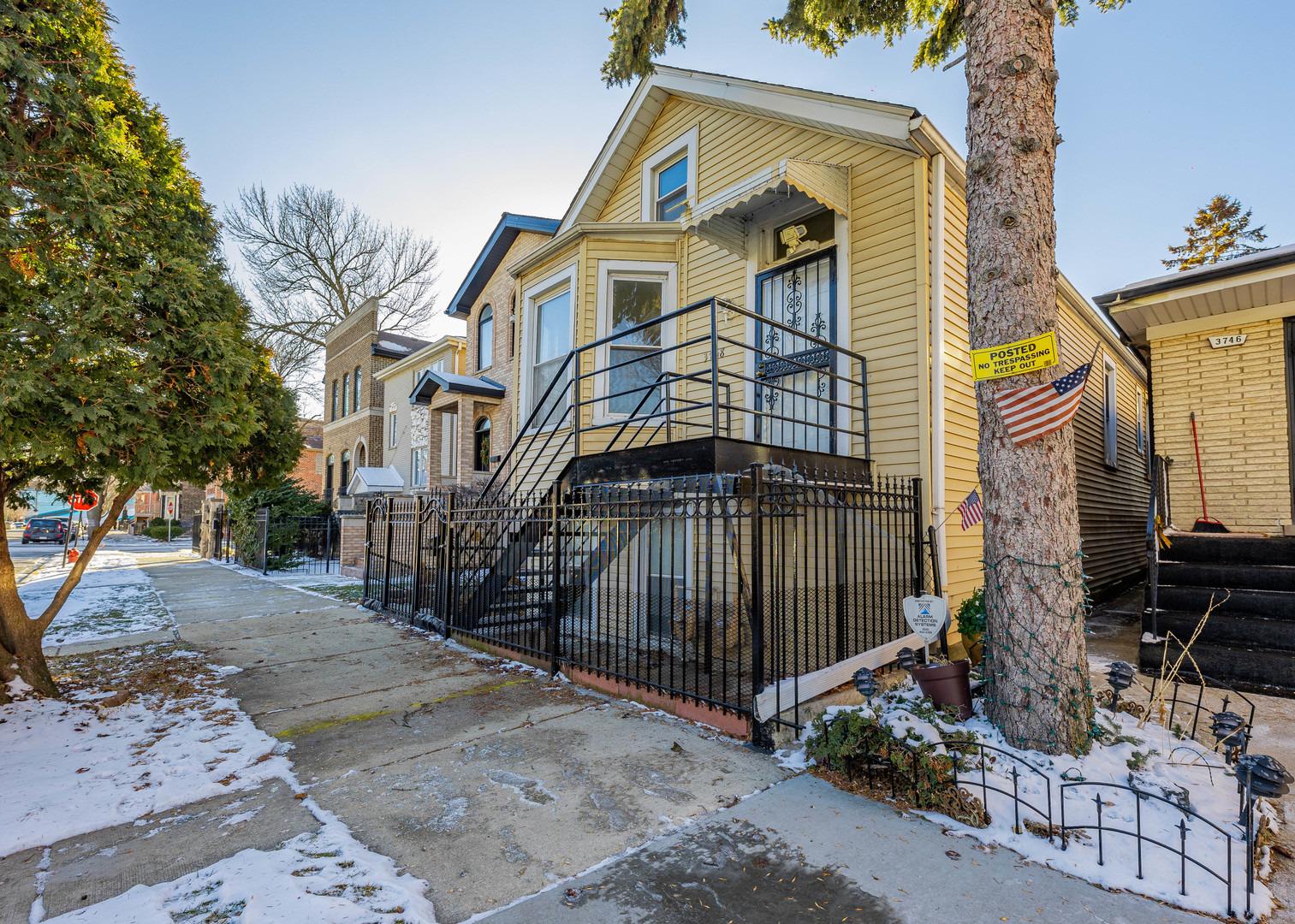 S Parnell Ave, Chicago, IL 60609