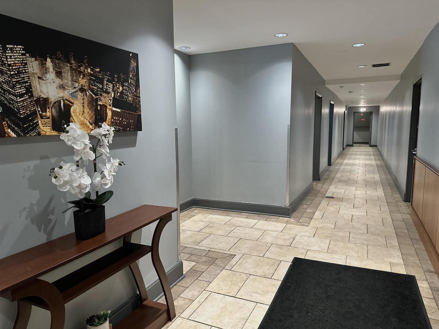 N Sheridan Rd, Chicago, IL 60660