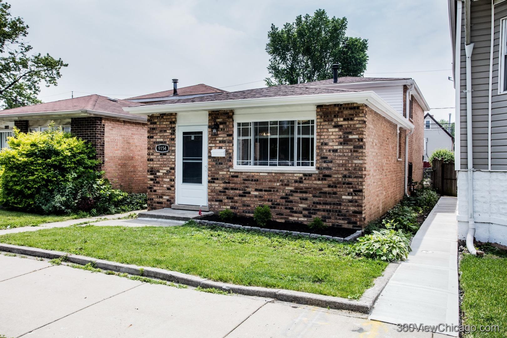 S Luella Ave, Chicago, IL 60617