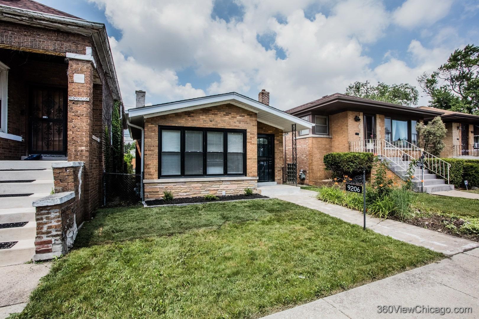S Yates Blvd, Chicago, IL 60617