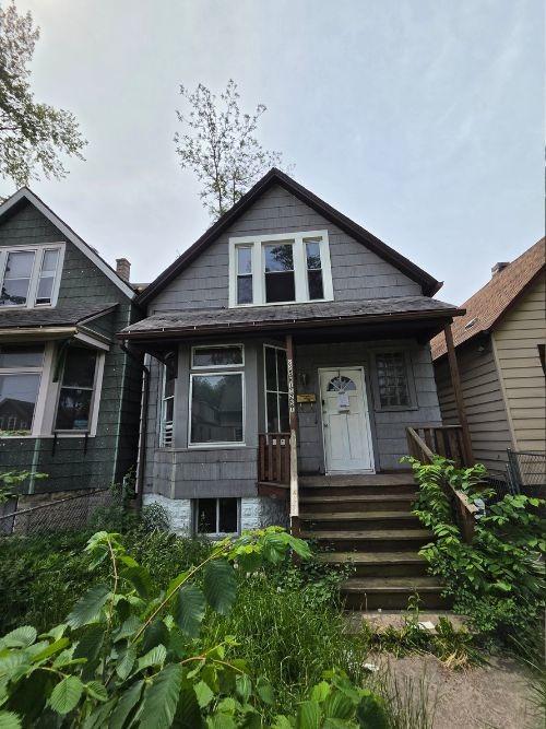 W 112th St, Chicago, IL 60628