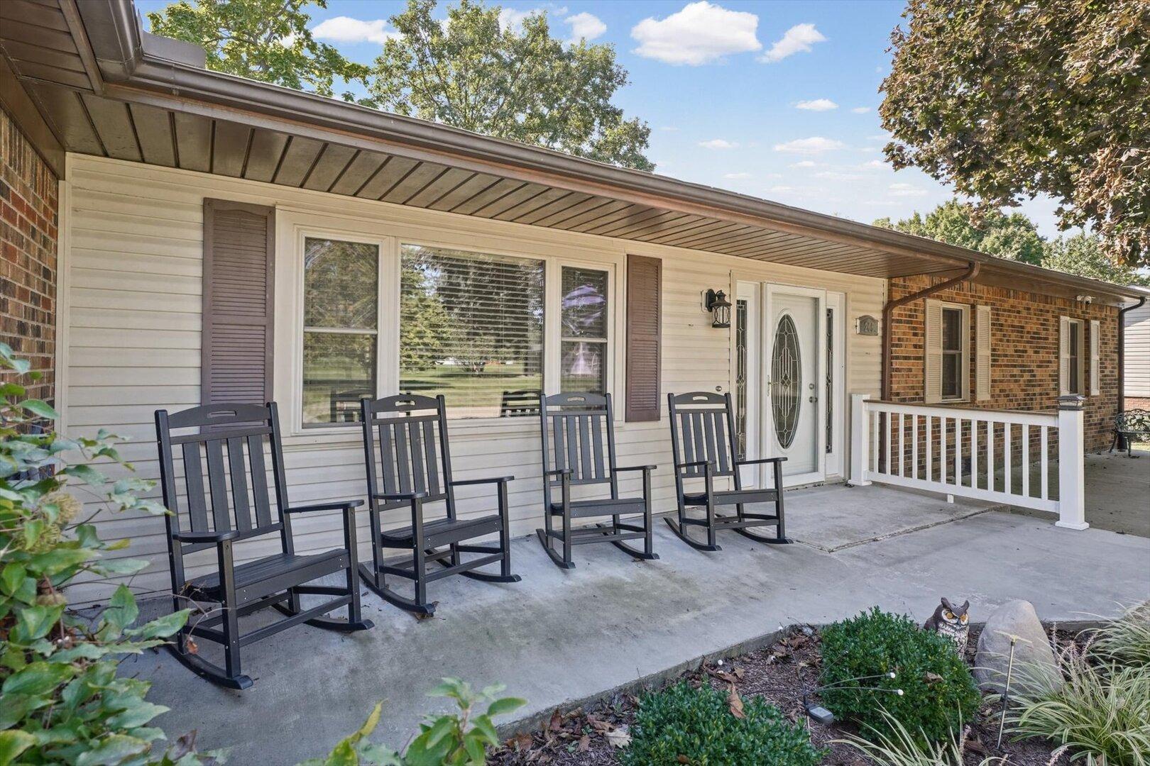 Cherokee Dr, Georgetown, IL 61846