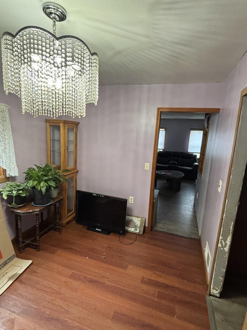 Dunham St, Clinton, IA 52732