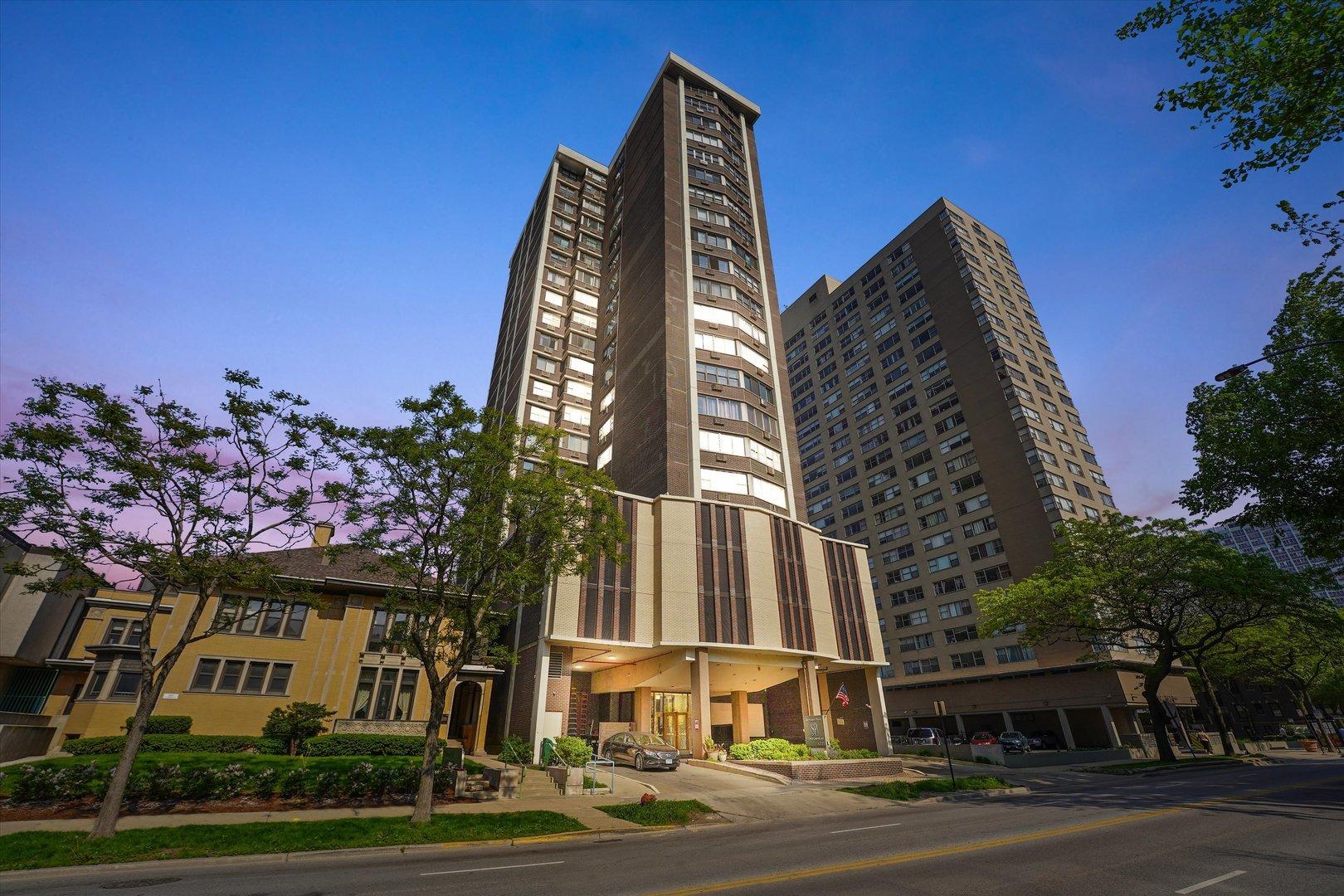 N Sheridan Rd, Chicago, IL 60660