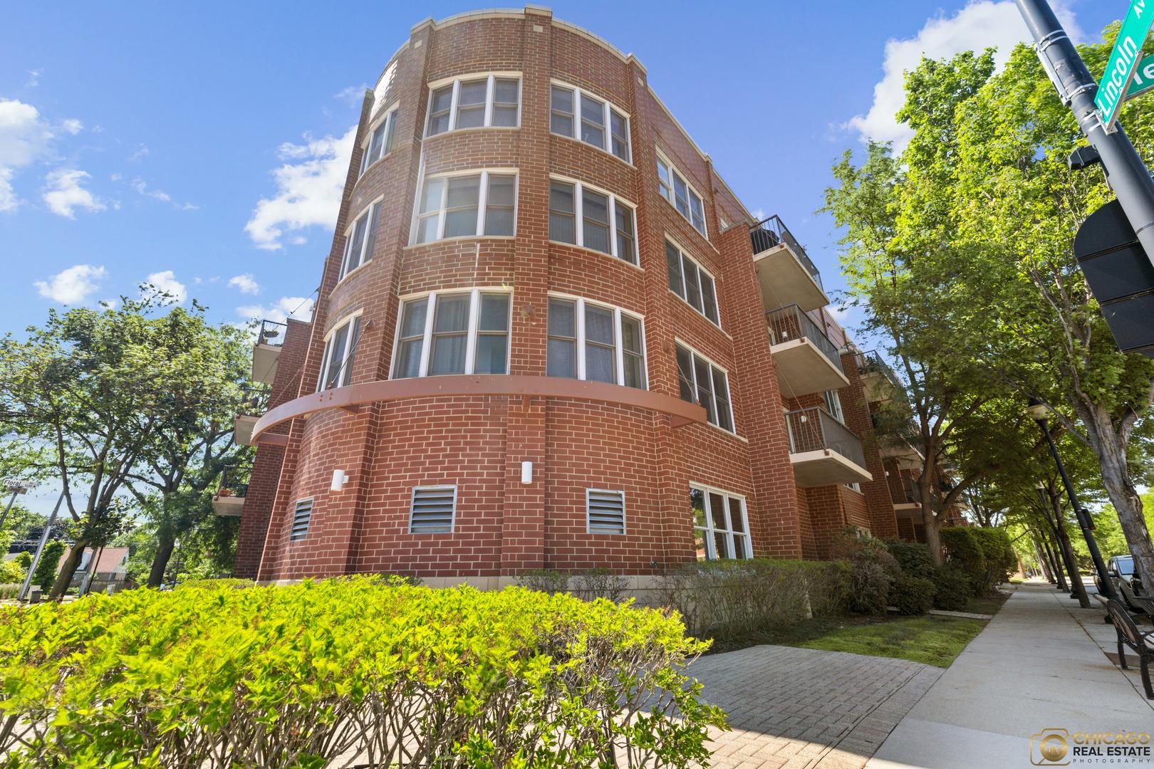 Lincoln Ave, Skokie, IL 60077