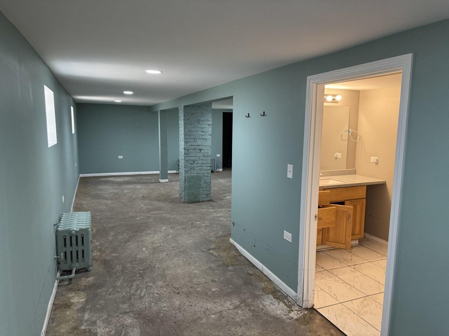Ingraham Ave, Calumet City, IL 60409