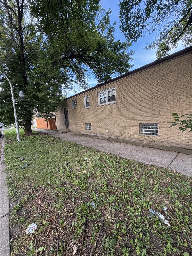 W 67th Pl, Chicago, IL 60636