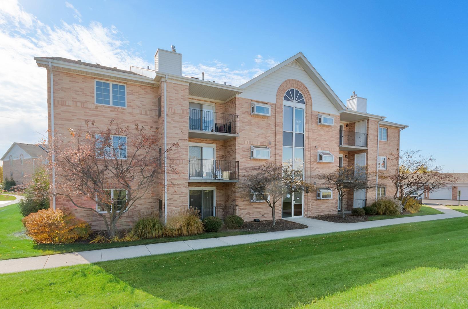 Robin Ln, Homewood, IL 60430