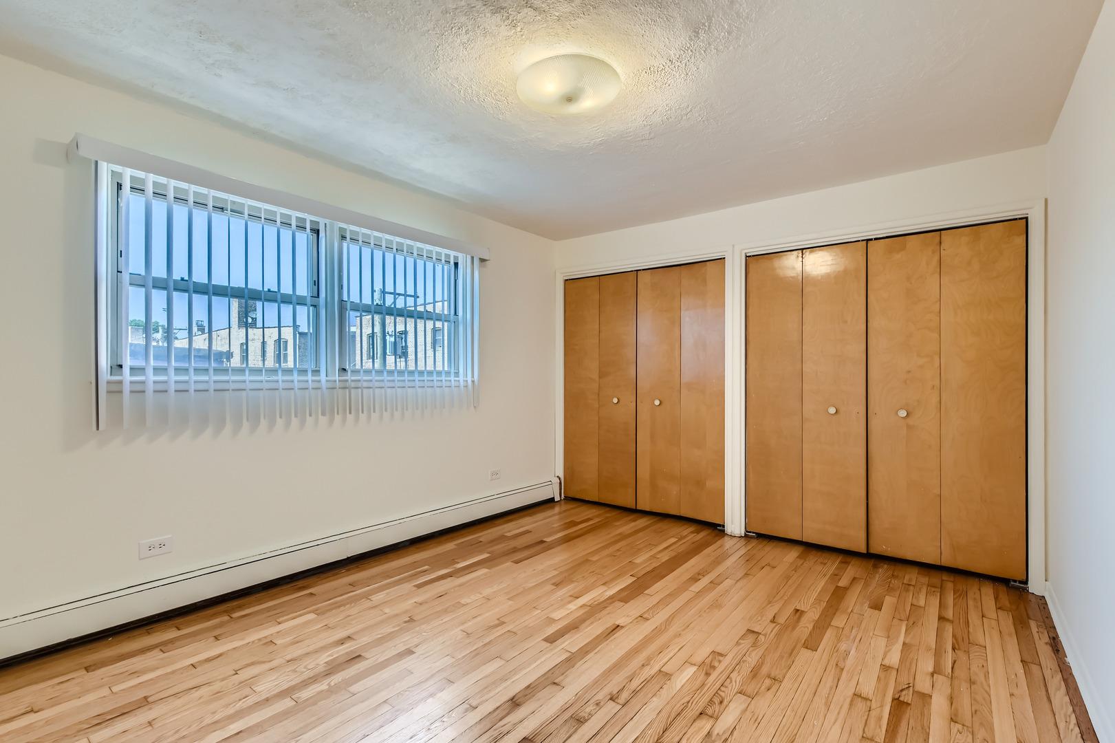 S Chappel Ave, Chicago, IL 60649
