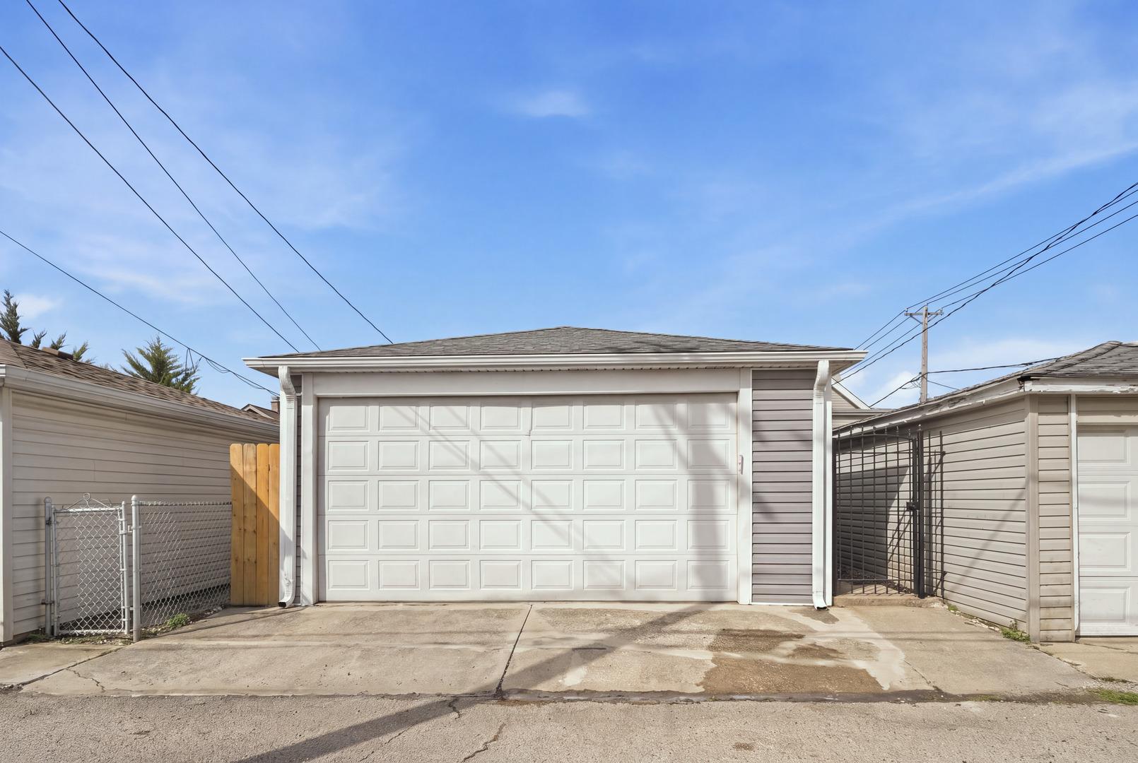 N Neva Ave, Chicago, IL 60634