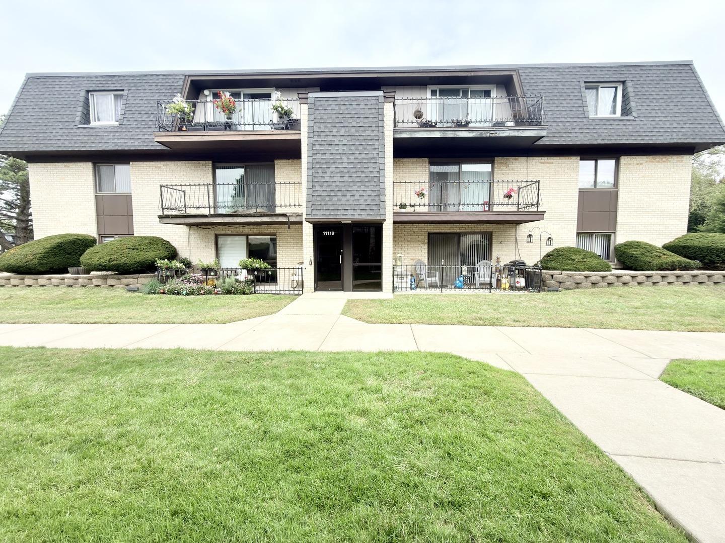 S 84th Ave, Palos Hills, IL 60465