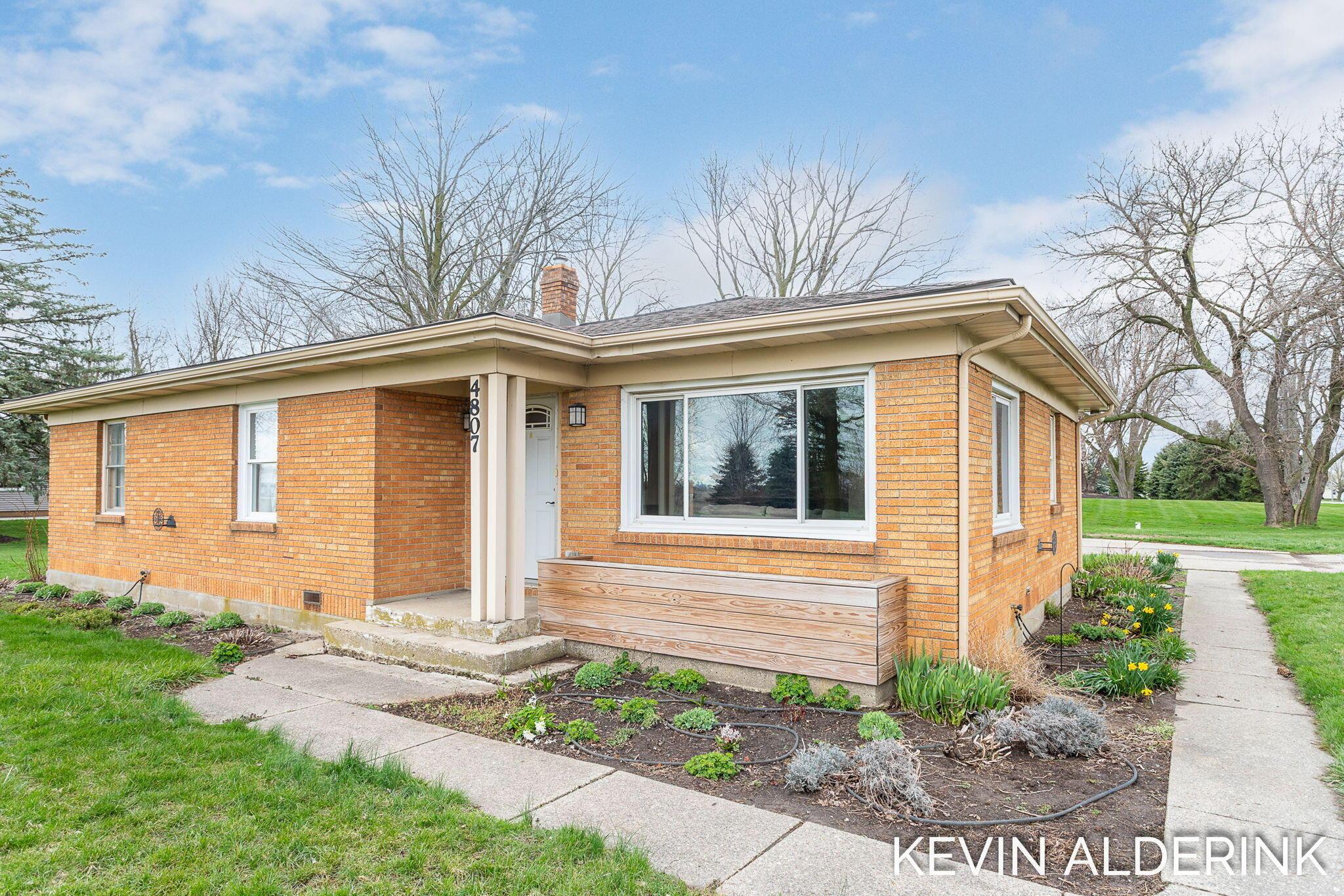 142nd Ave, Holland, MI 49423