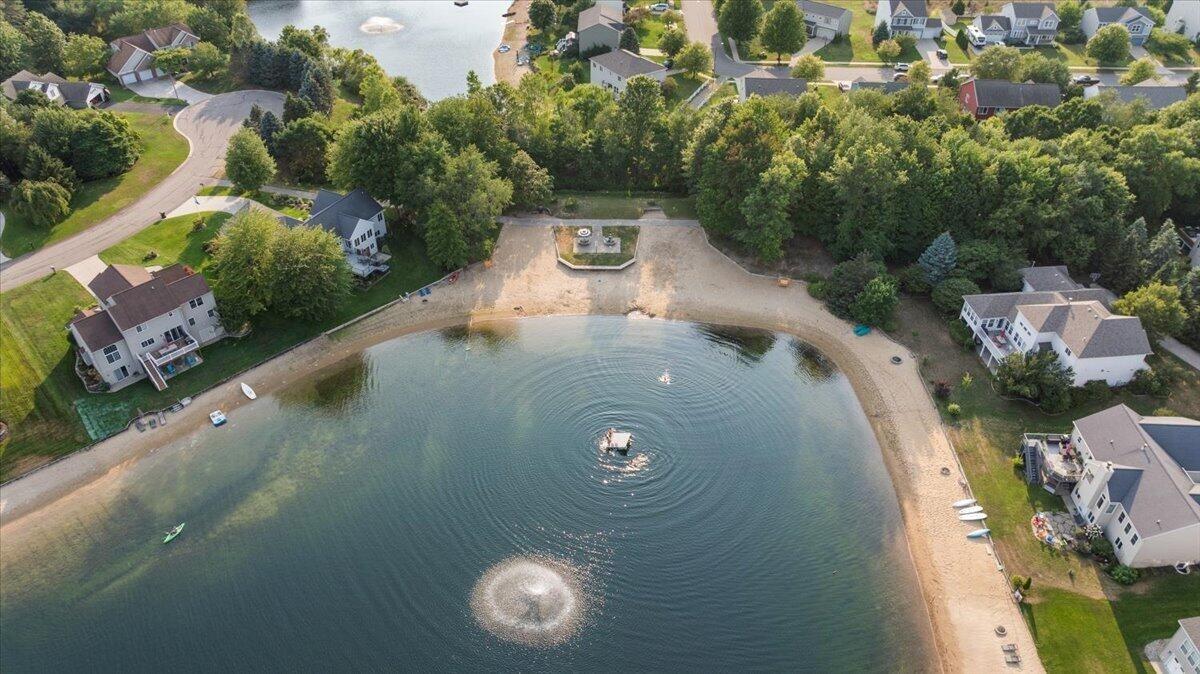 Sand Castle Dr, Holland, MI 49424