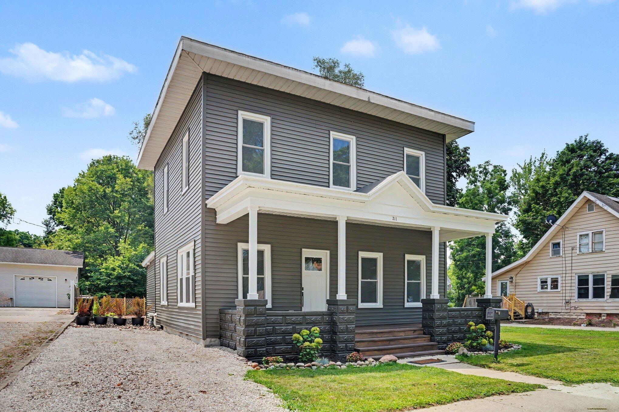 Ellen St, Union City, MI 49094