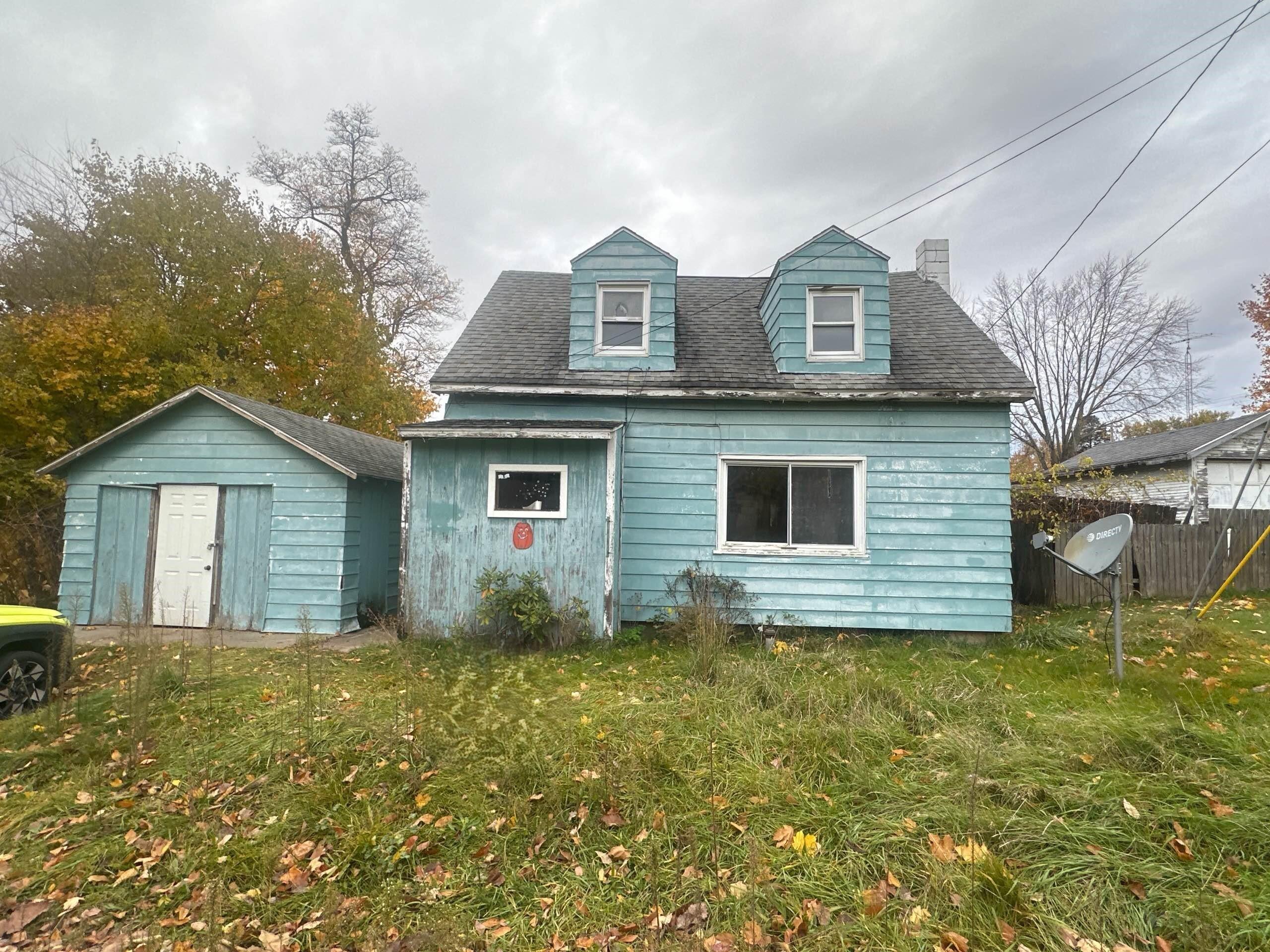 4th St, Benton Harbor, MI 49022
