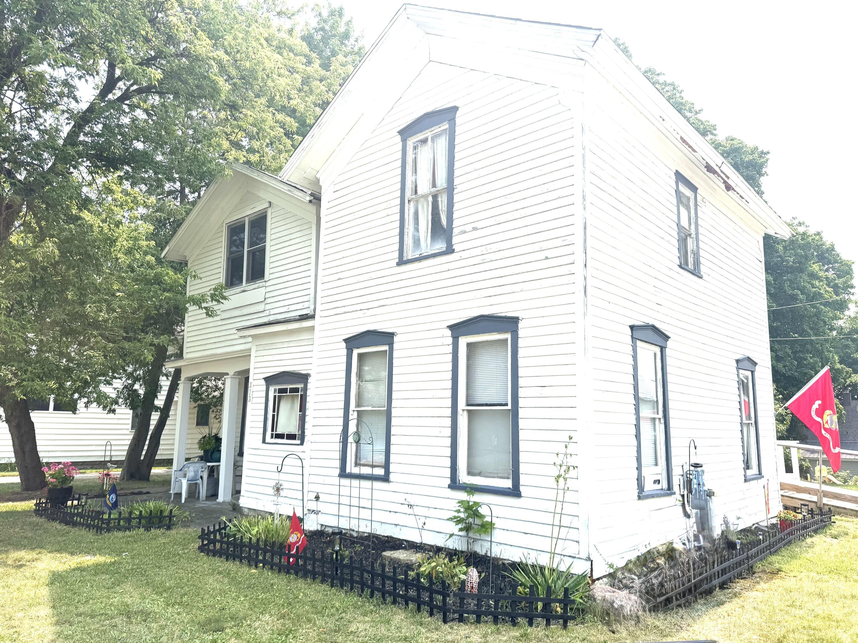 W 6th St, Evart, MI 49631