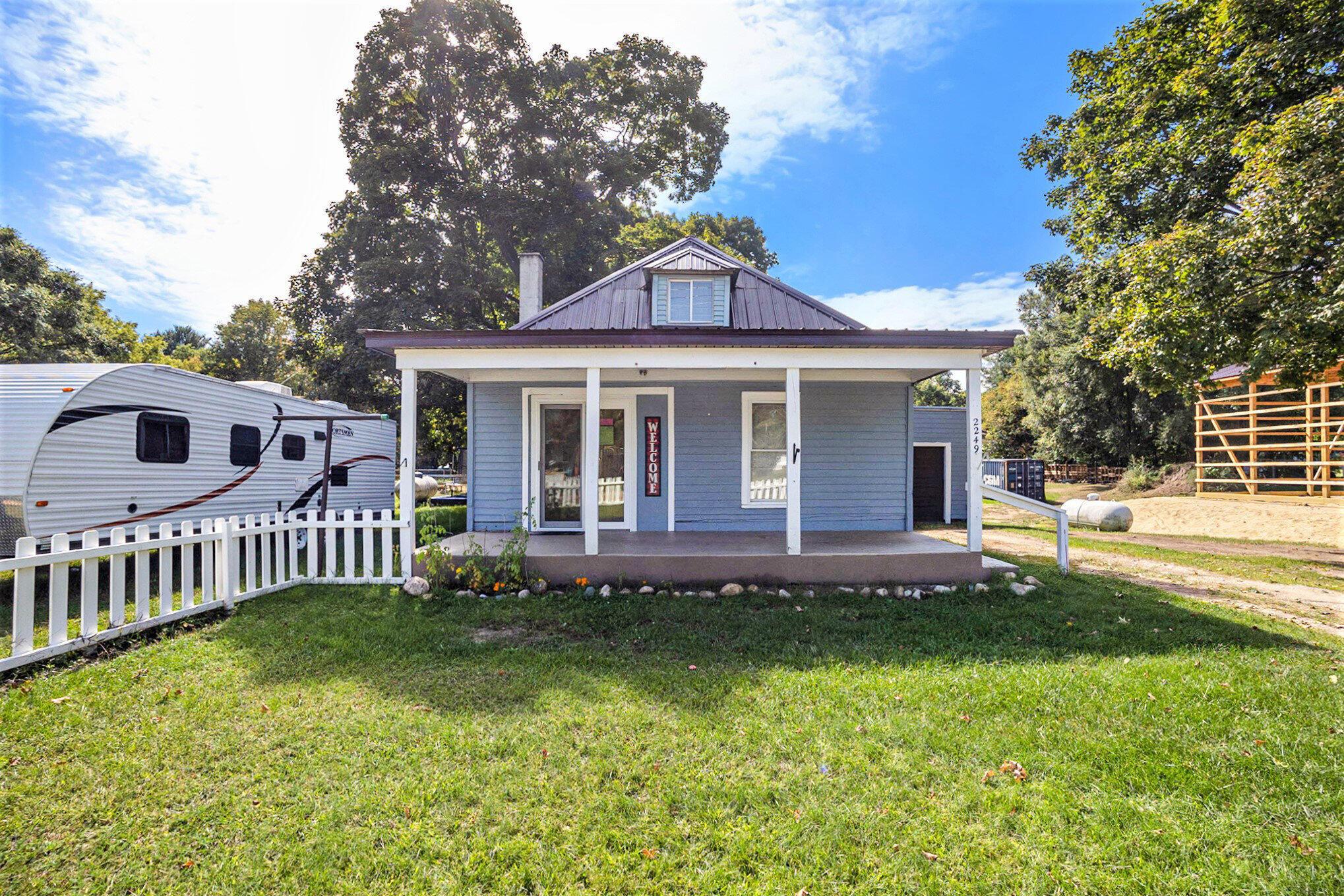E Ferry St, Shelby, MI 49455