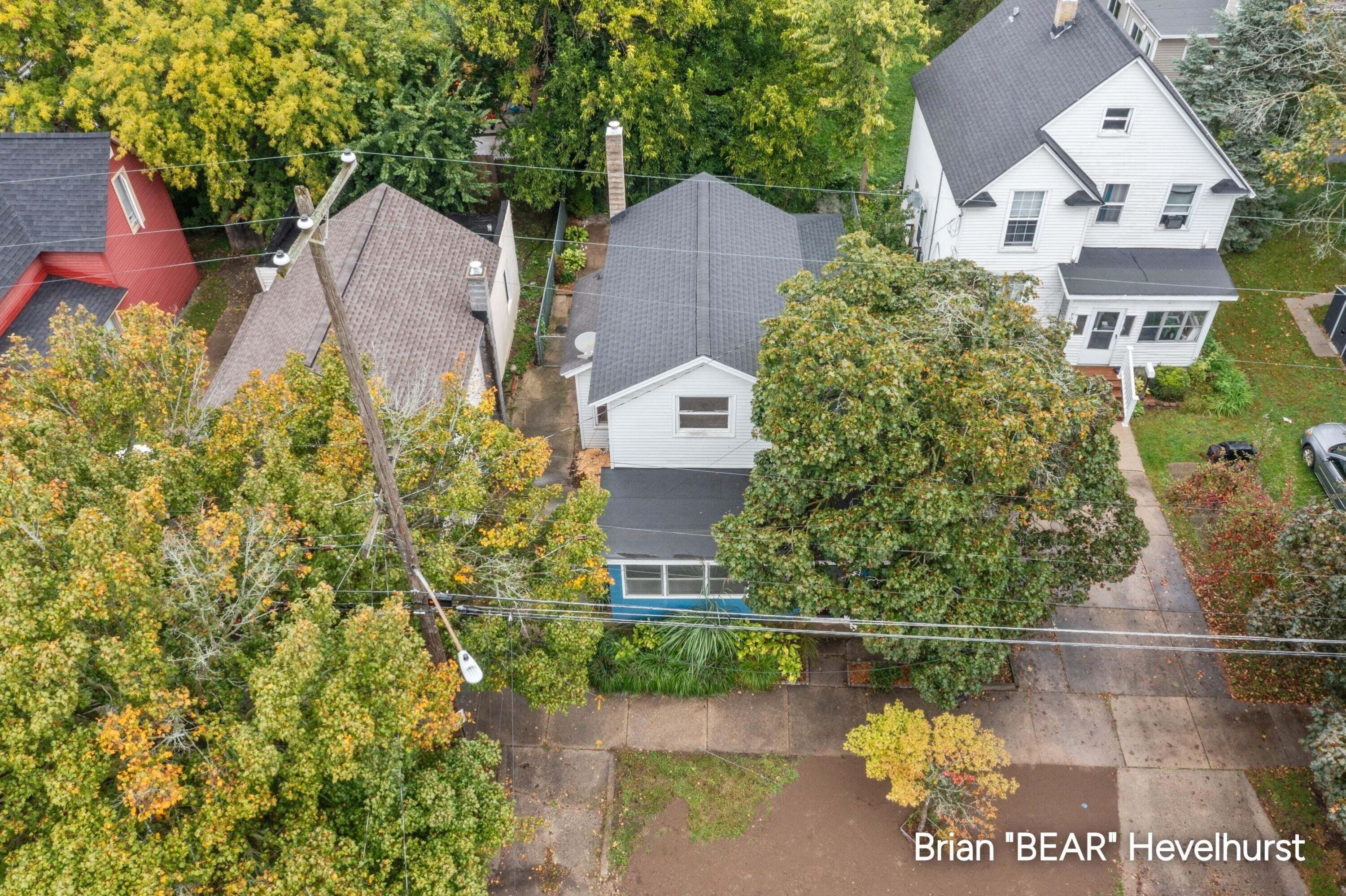 Veto St Nw, Grand Rapids, MI 49504