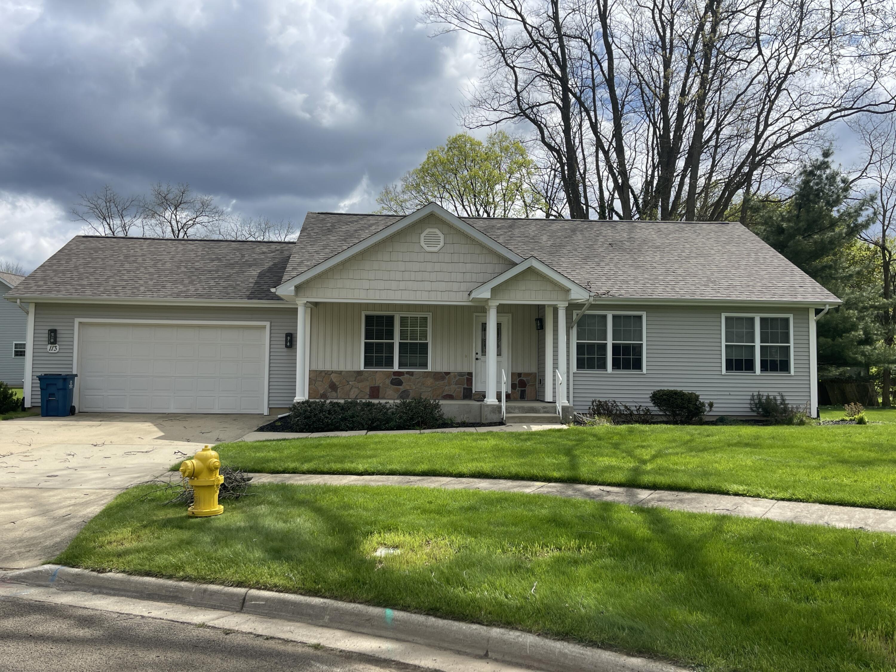 Beacon Ridge Dr, Battle Creek, MI 49017
