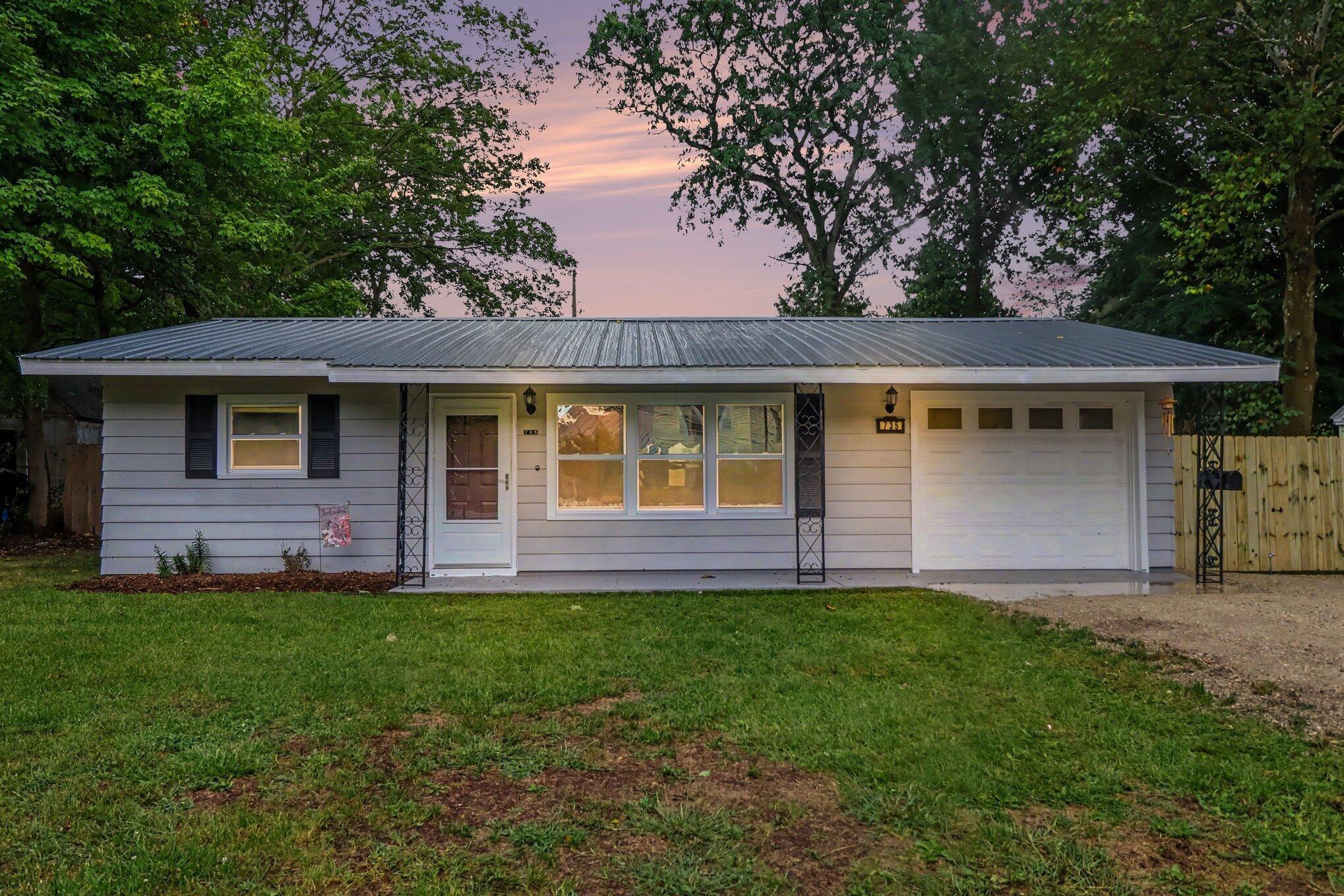 White Pigeon Rd, Constantine, MI 49042