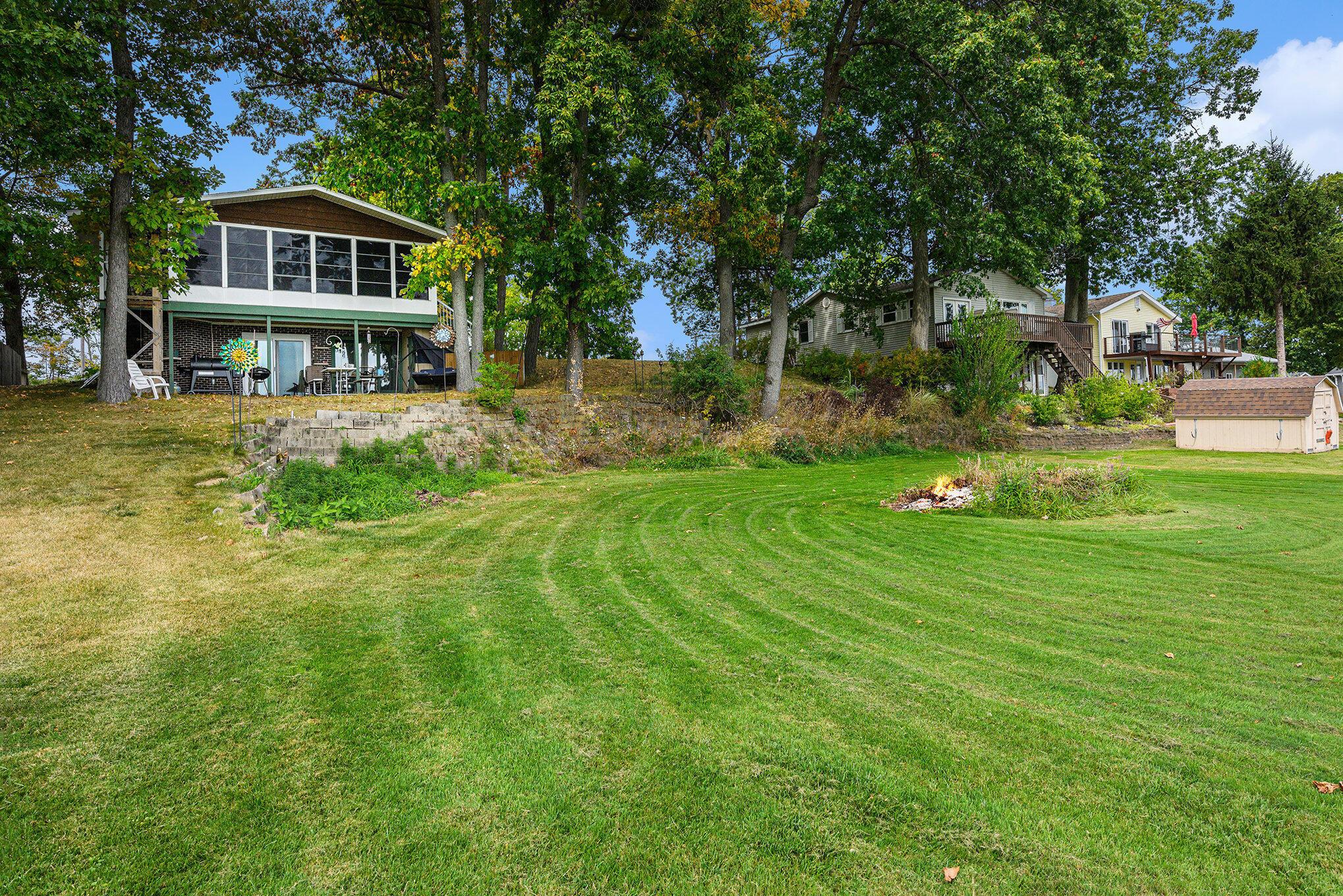 Scott Park Rd, Delton, MI 49046