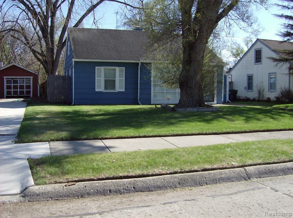 Troy St, Oak Park, MI 48237