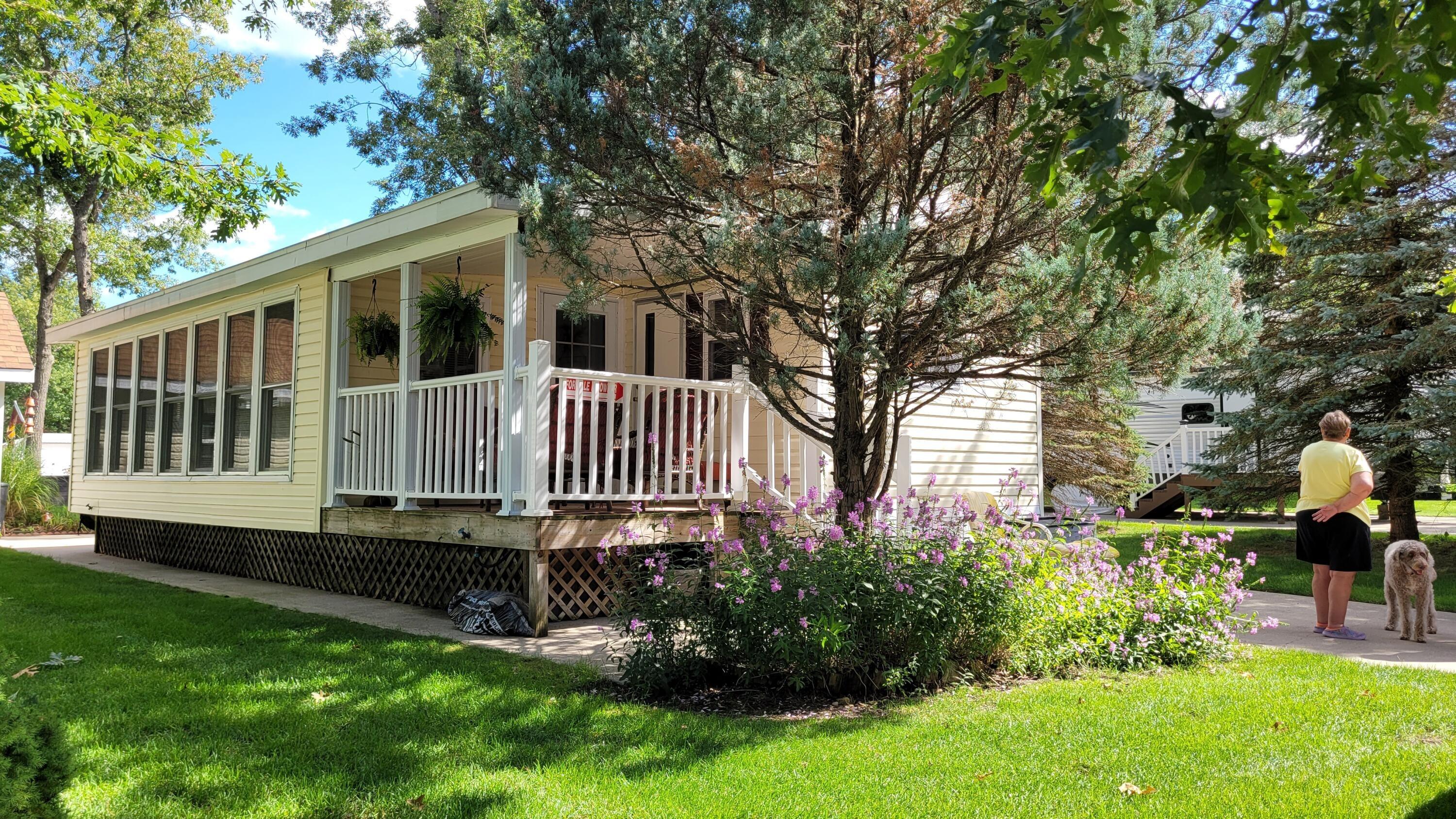 S Lazy Ln, Baldwin, MI 49304
