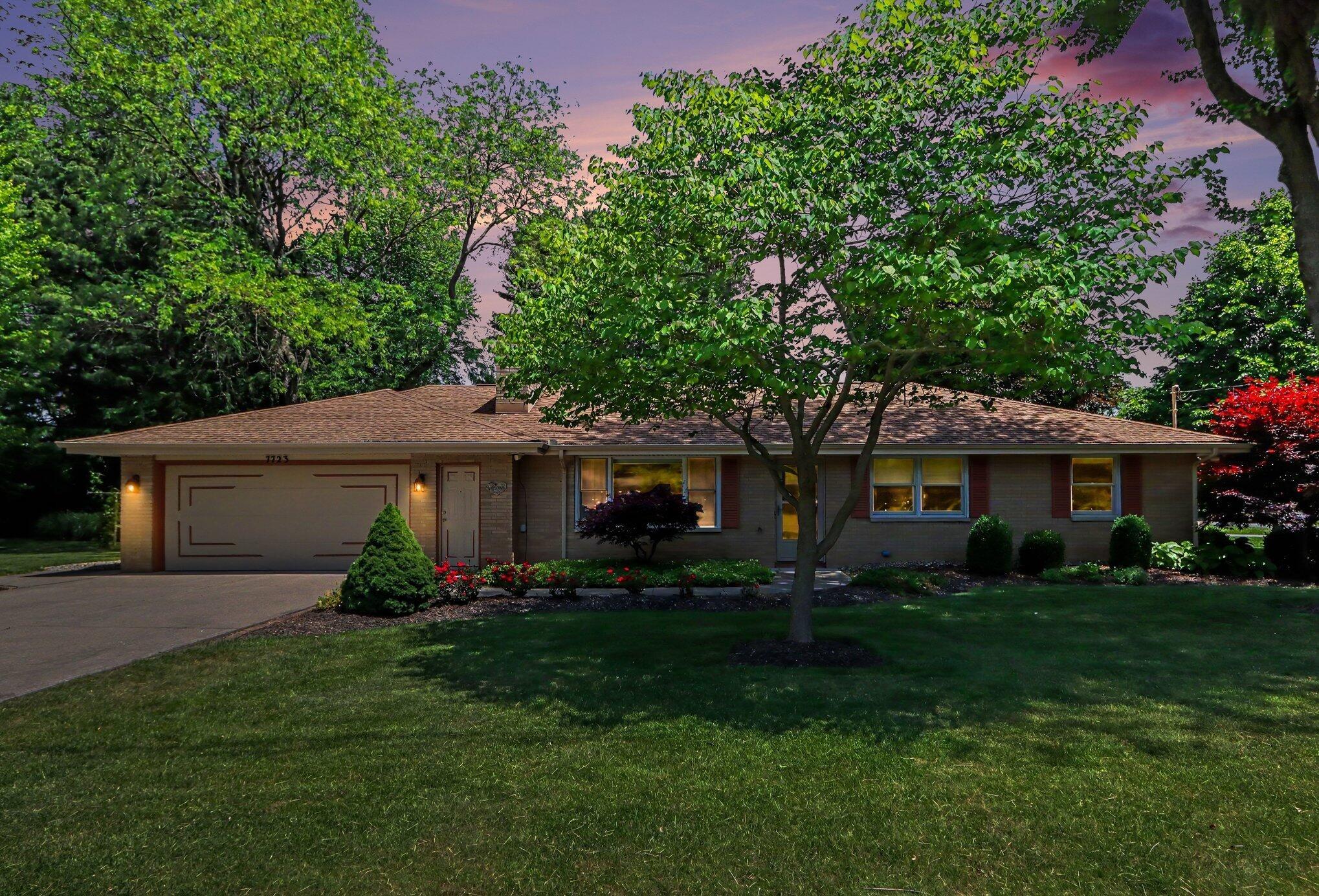 Yorktown, Richland, MI 49083