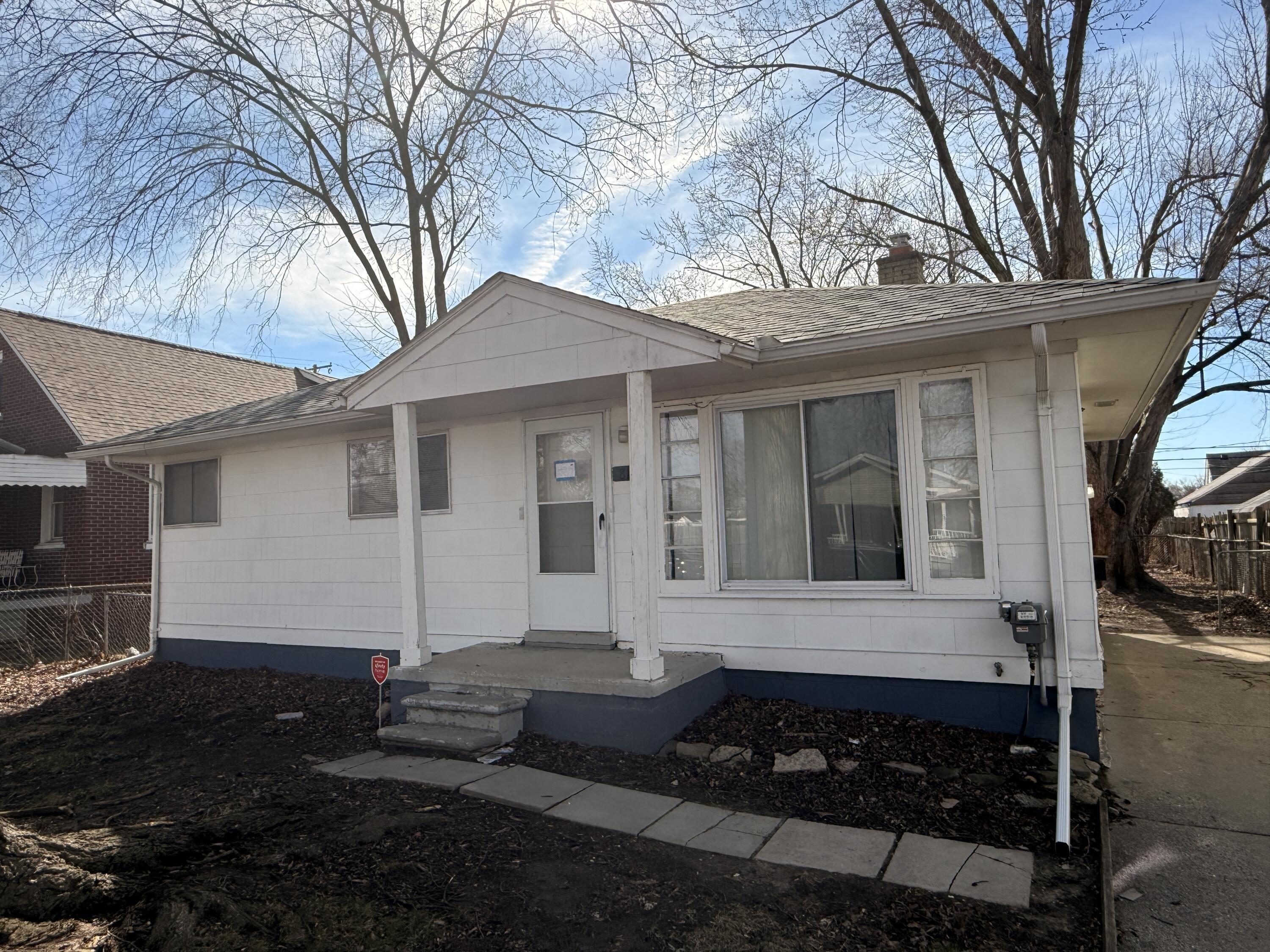 Hudson Ave, Warren, MI 48089