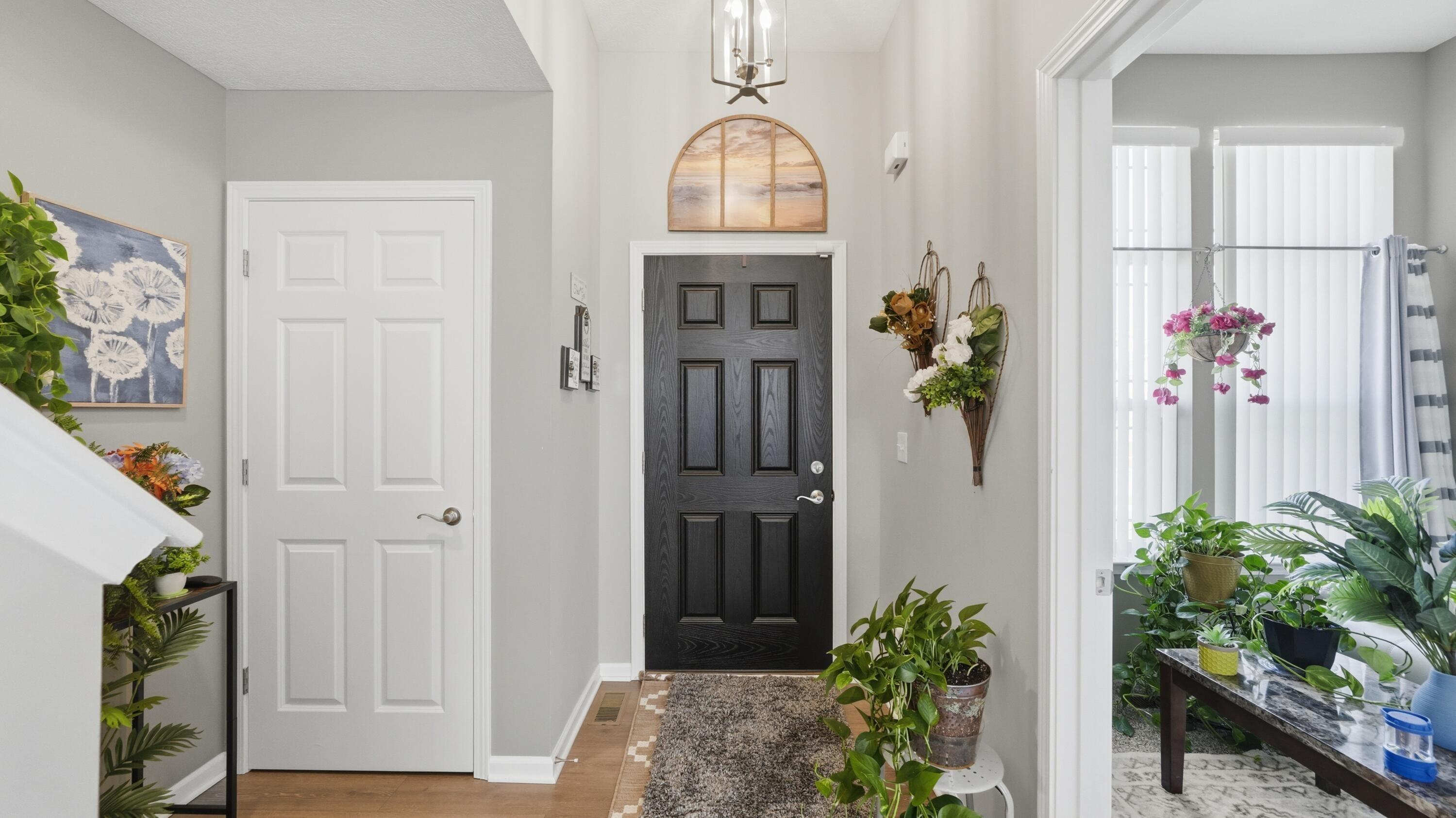 Thimbleberry Ln, Holt, MI 48842