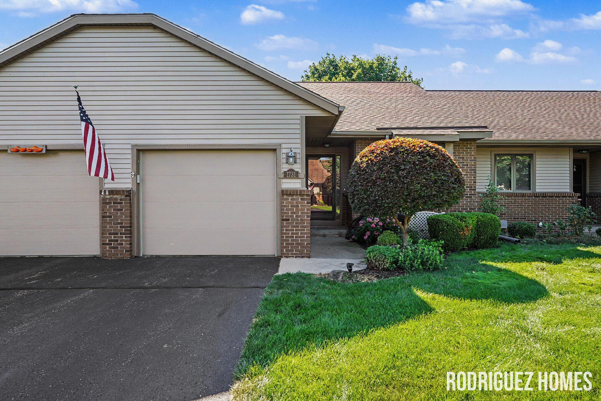 Lakeview Dr, Zeeland, MI 49464