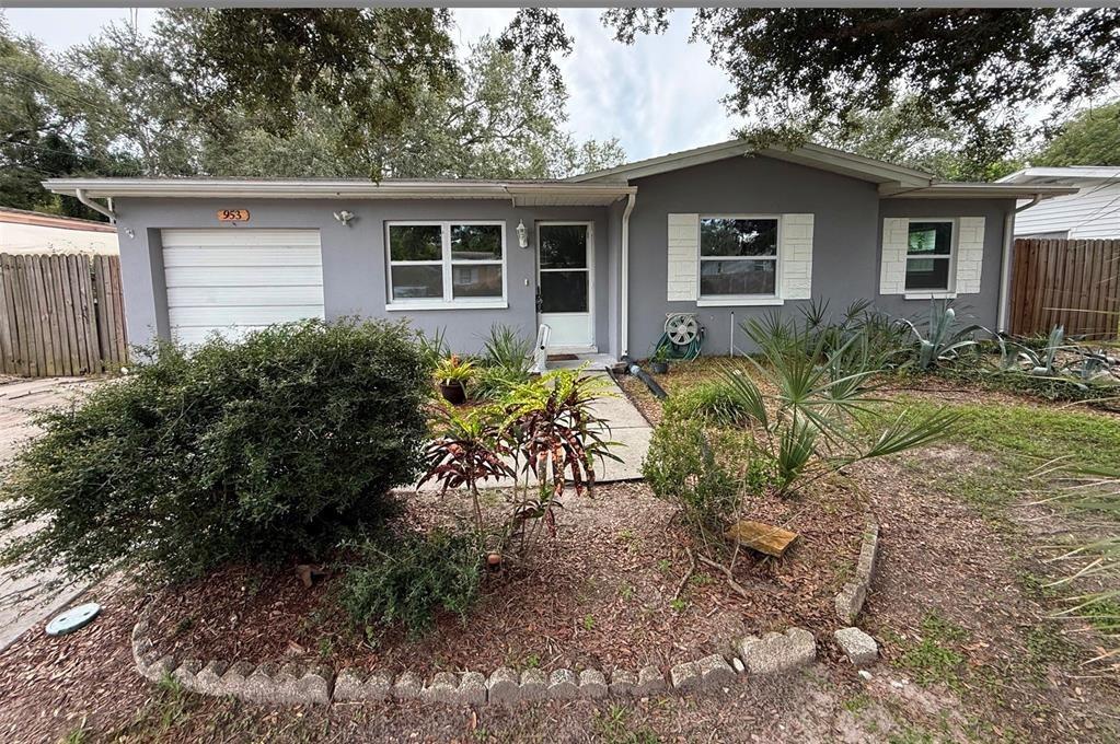 Cedarwood Ave, Dunedin, FL 34698