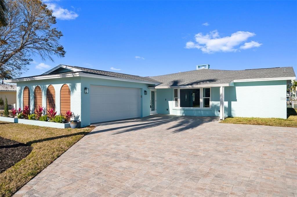 4th St E, Treasure Island, FL 33706