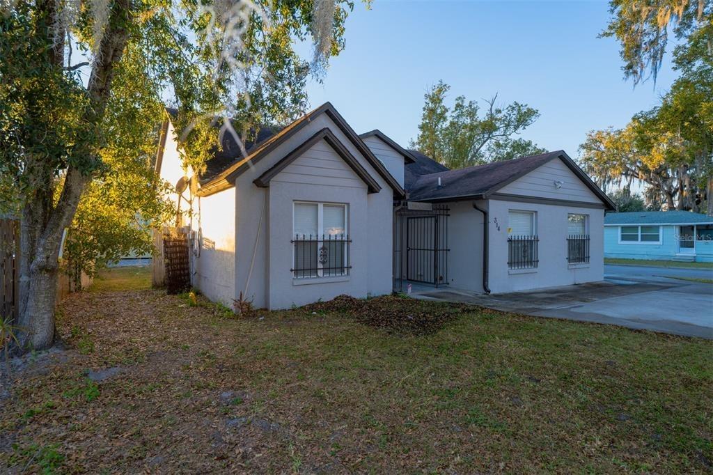 Alma St, Kissimmee, FL 34741