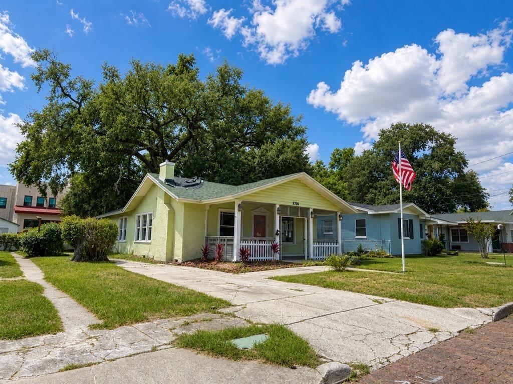 Lexington St, Lakeland, FL 33801