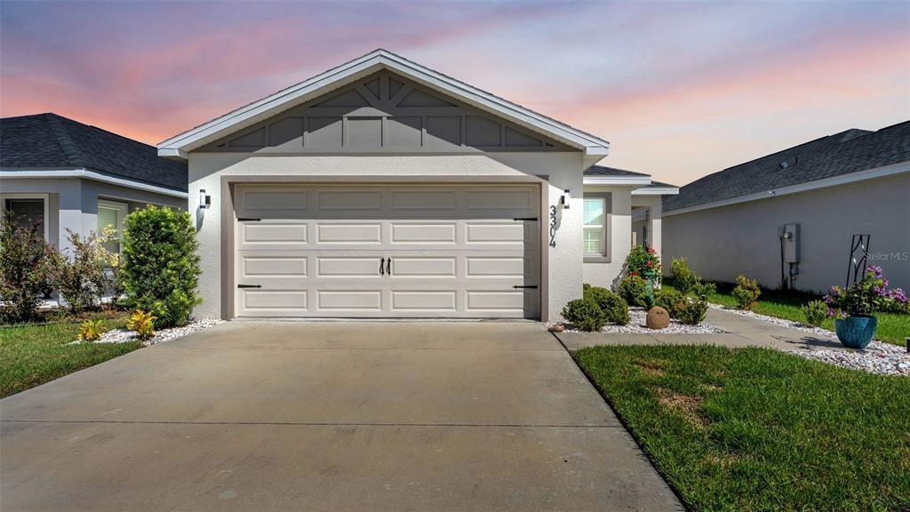 Costello Cir, Winter Haven, FL 33884