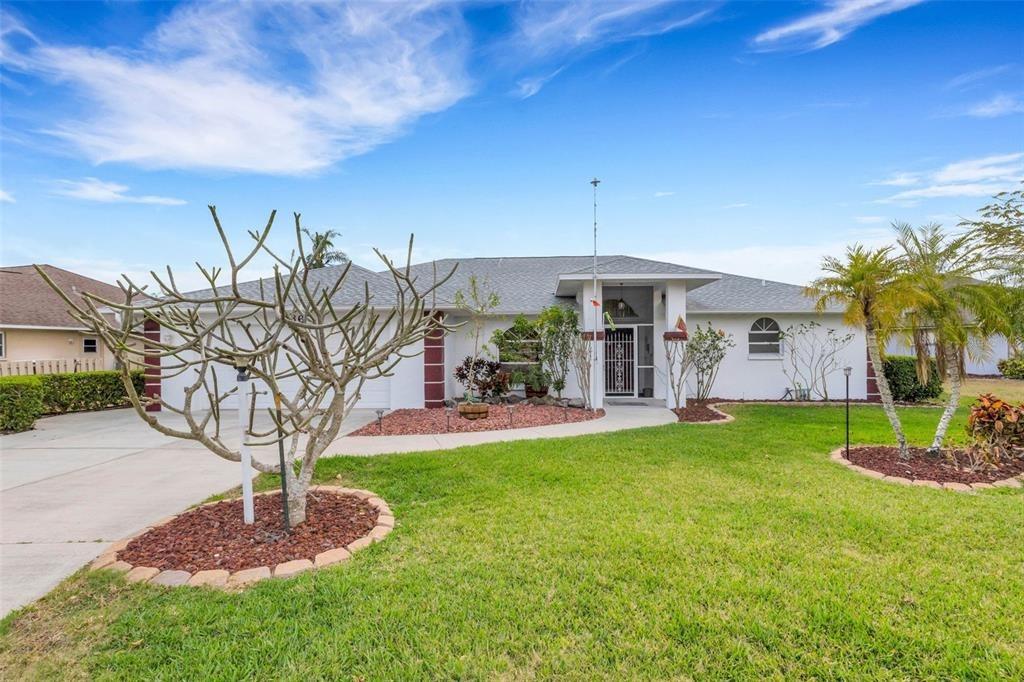 Helen Way, Sarasota, FL 34243