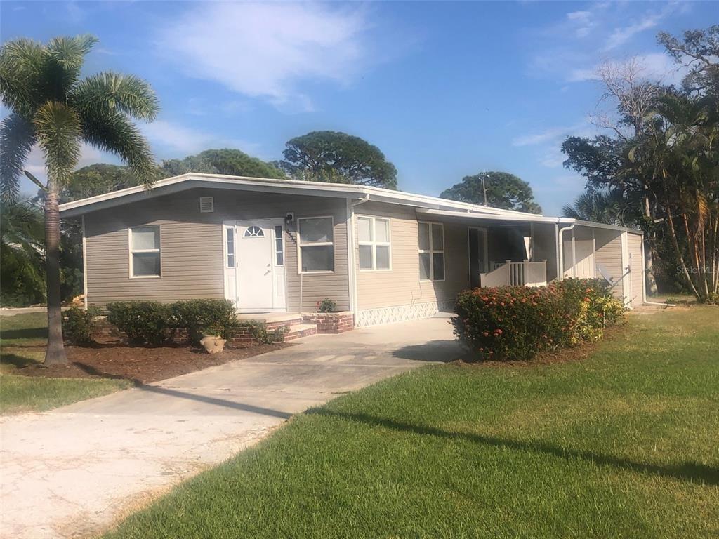 106th St W, Bradenton, FL 34210