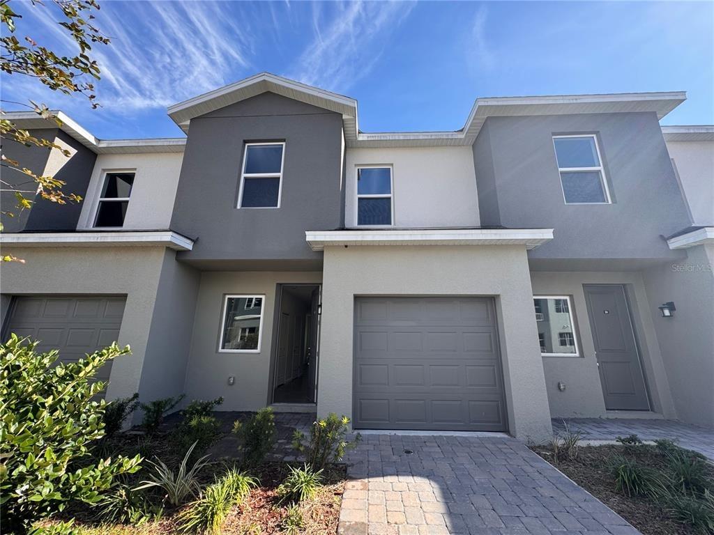 Southstation Pl, Orlando, FL 32809