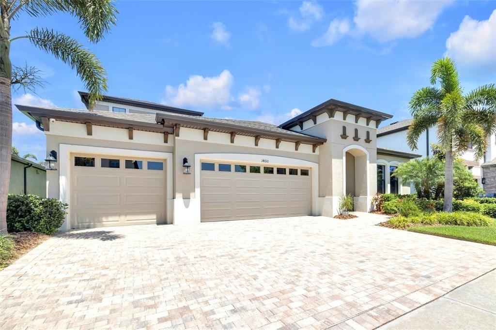 Red Castle Ave, Lithia, FL 33547