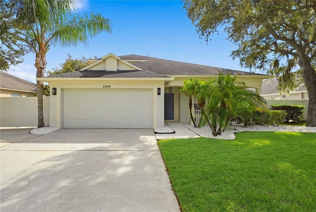 Laureldale Dr, Lutz, FL 33549