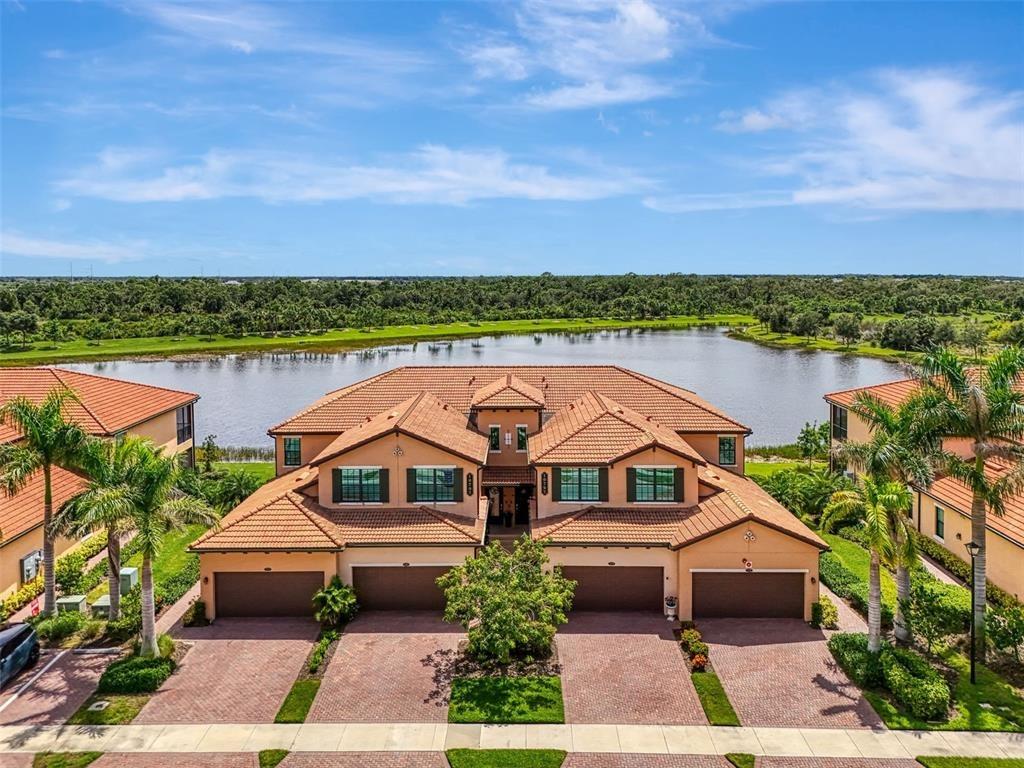 Tarflower Dr, Venice, FL 34293