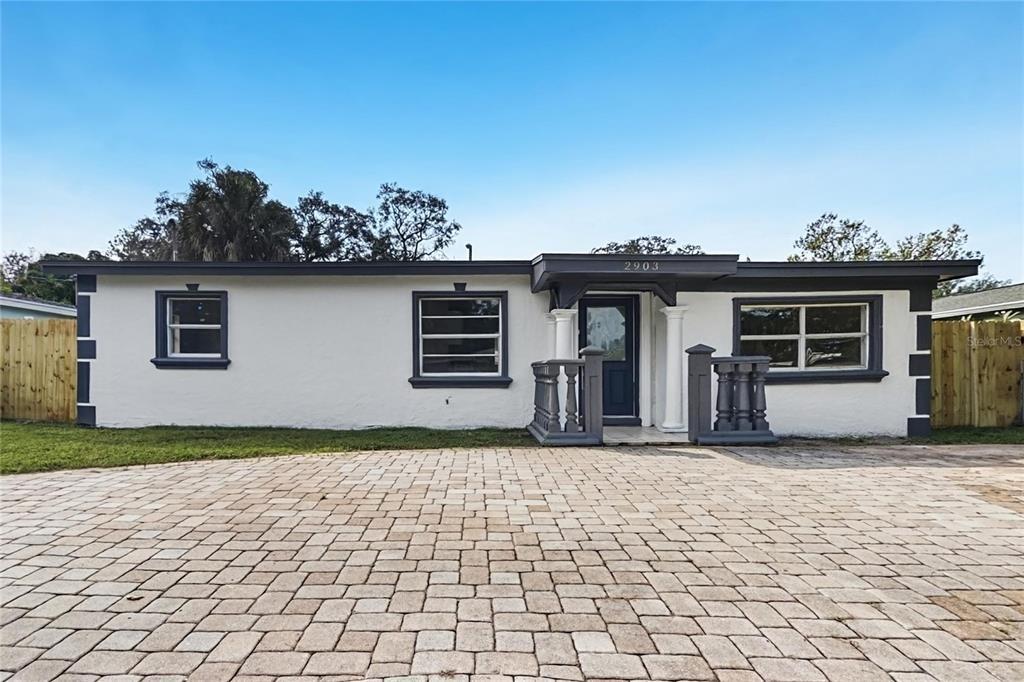E 97th Ave, Tampa, FL 33612